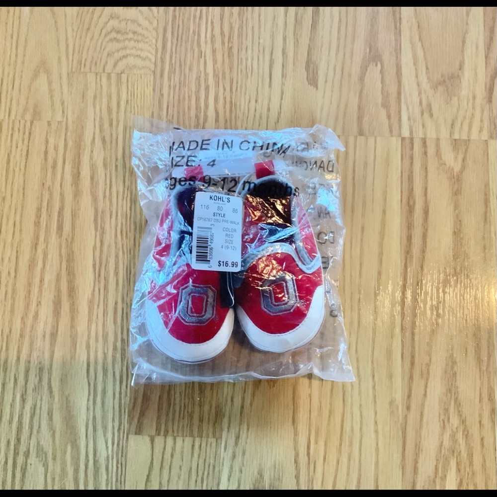 Ohio State Buckeyes Pre-Walkers Size 4 (9-12months) Color: Red